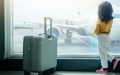 TIPS PARA VIAJAR CON NIÑOS EN AVIÓN